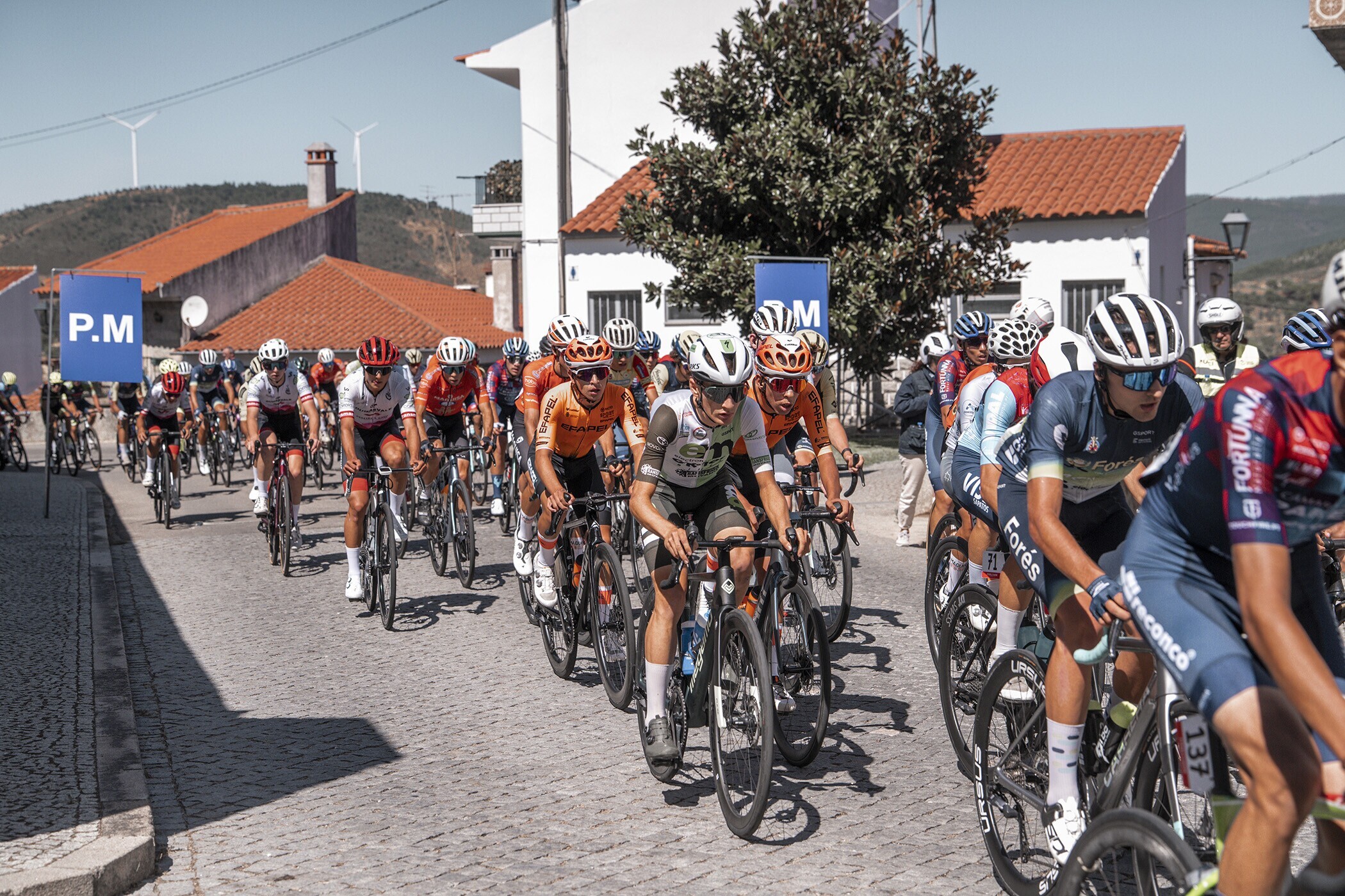 Primeira etapa da Volta a Portugal de Juniores Masculinos passou pelo concelho